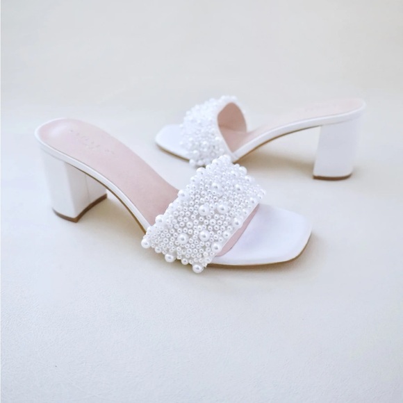 Kailie P Satin Block Pearl Bridal Heels - Picture 1 of 9